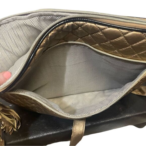Steve Madden Gold Quilted Laptop Bag - Picture 7 of 8